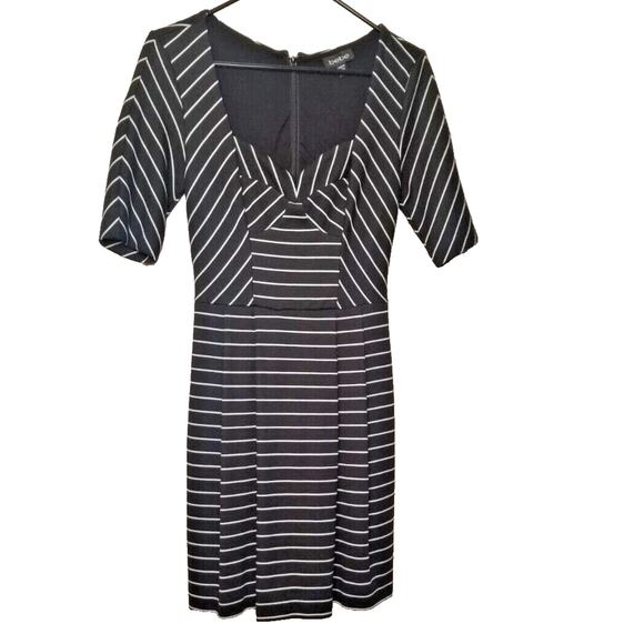Bebe XS Black White Stripe Flare dress 3/4 sleeve stretch Career Party Retro - Picture 1 of 8